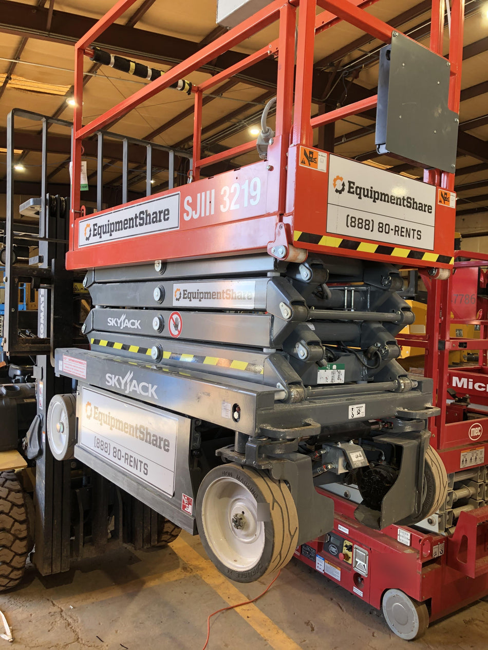 2019 Skyjack SJIII-3219 Standard Options, Trojan Batteries
