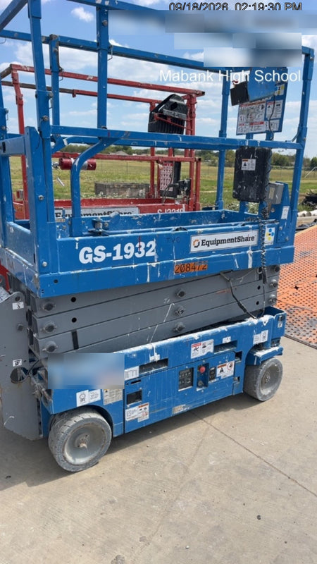 2022 GENIE GS-1932