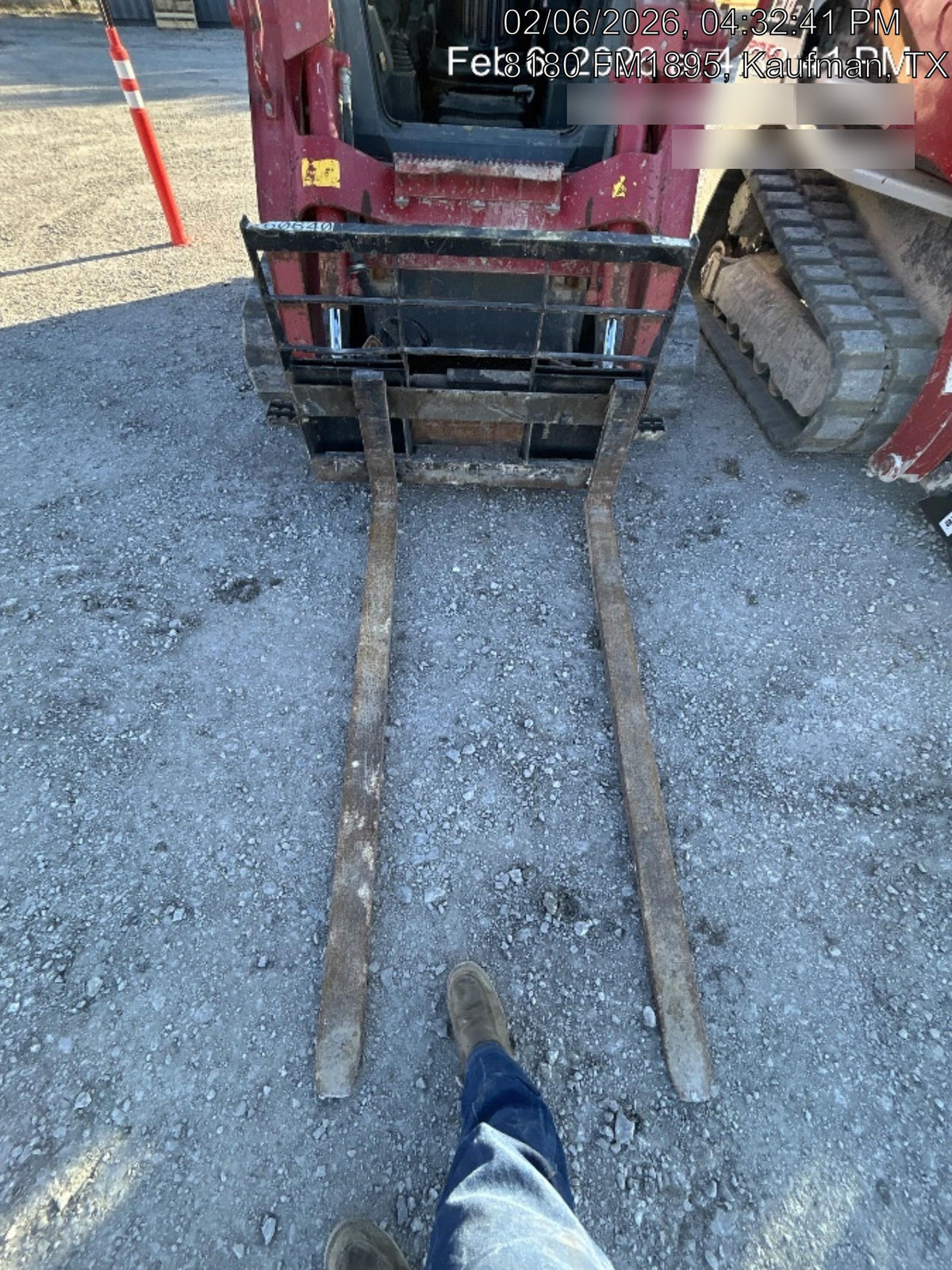 2022 ARROW MATERIAL HANDLING 48" Pallet Forks - Arrow