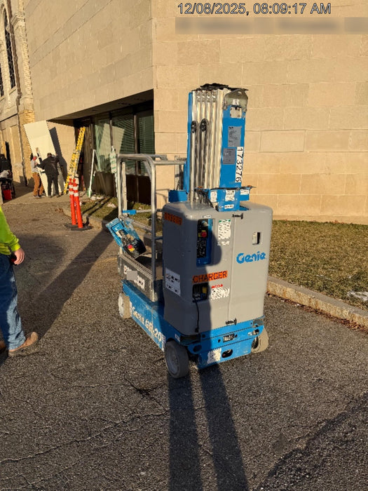 2021 GENIE GR-20
