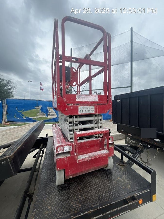 2017 MEC 1330SE MEC 1330SE Scissor Lift