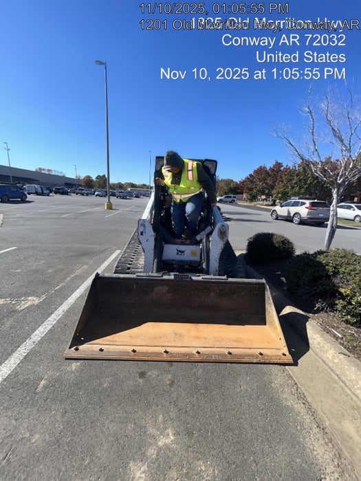 2025 JOHN DEERE 84" Bucket - John Deere
