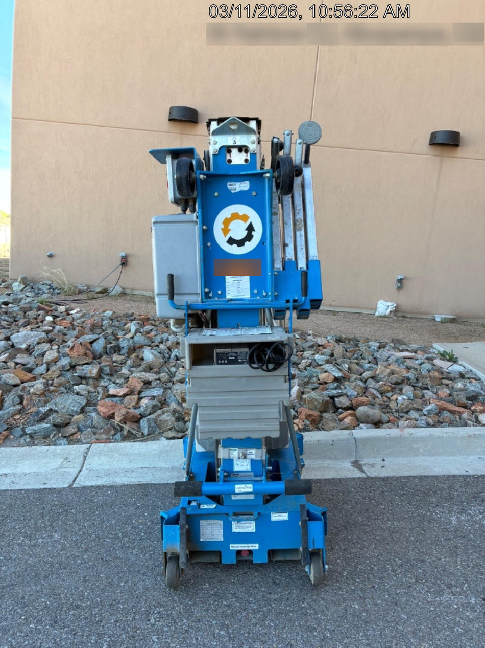 2019 GENIE AWP-30S