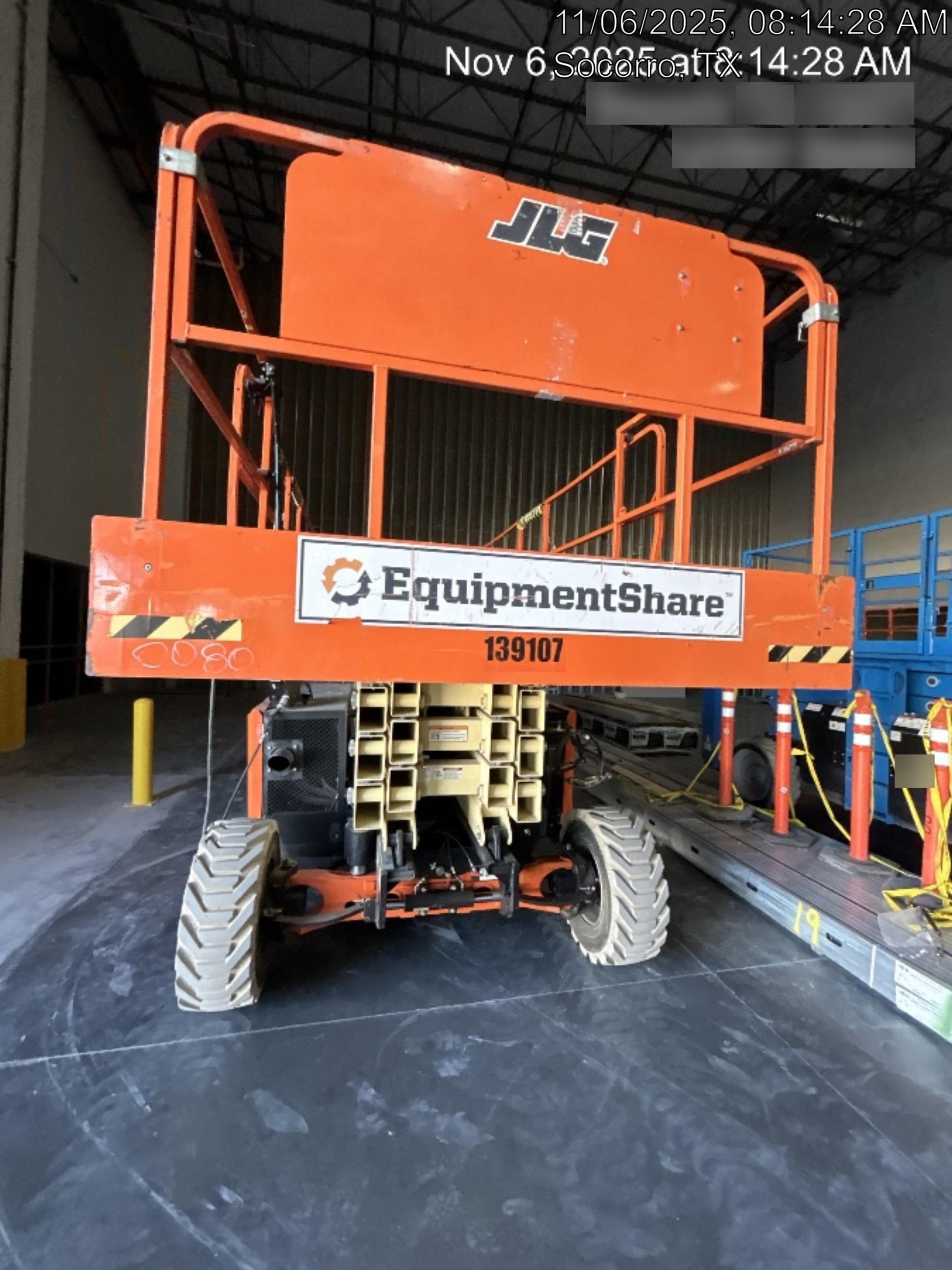 2021 JLG 430LRT