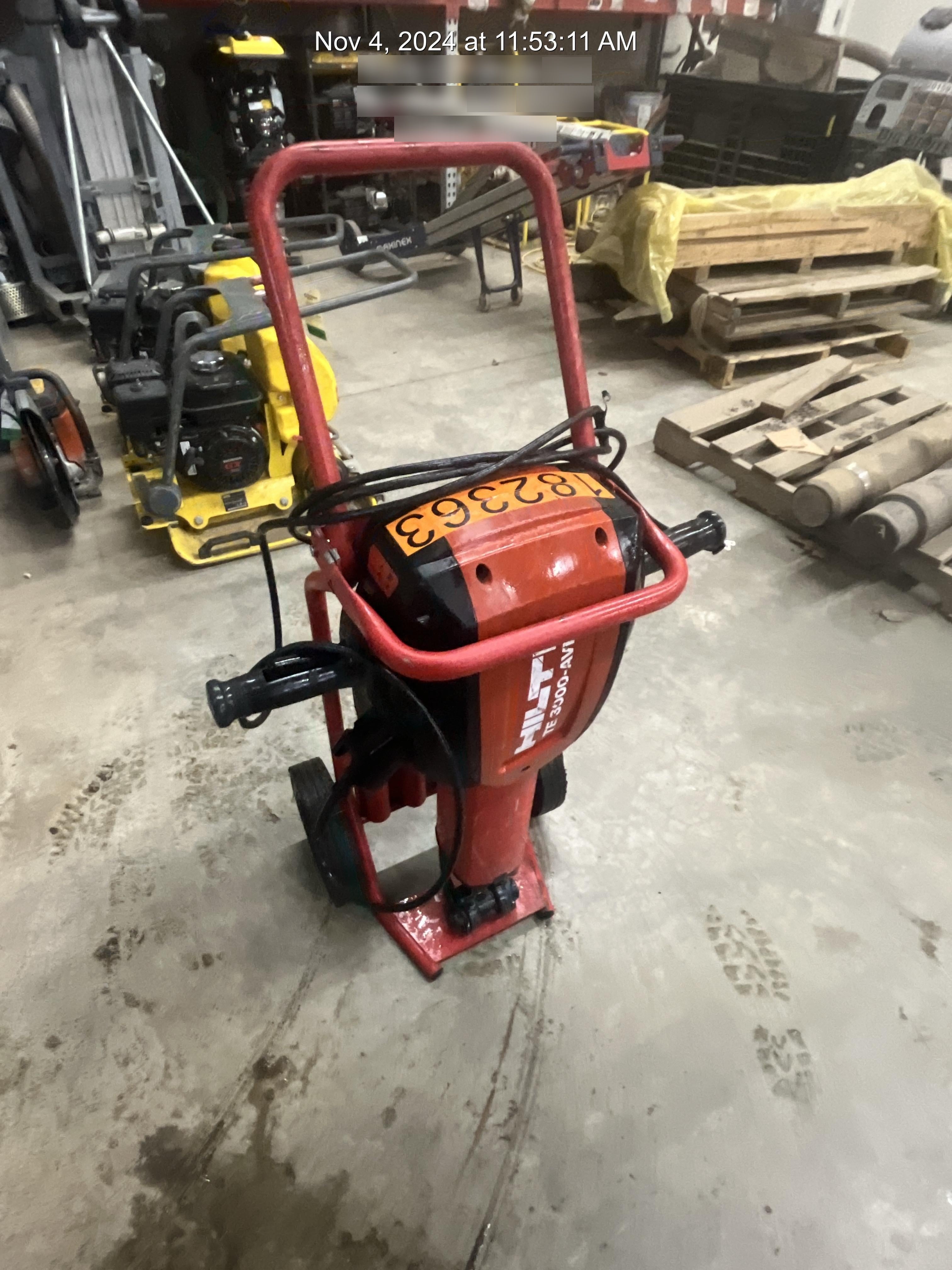 2021 HILTI TE 3000-AVR