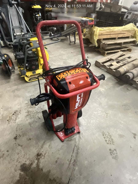 2021 HILTI TE 3000-AVR