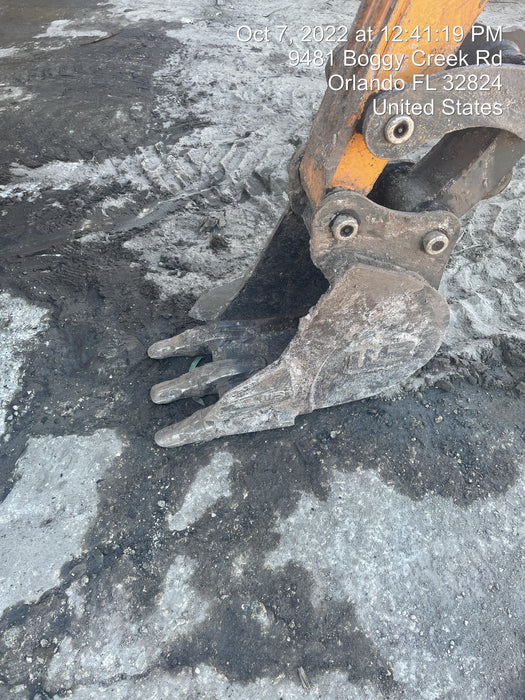 2018 WERK-BRAU 12" Bucket - Werk-Brau