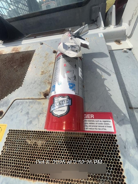 2020 Takeuchi TL12R2-R Canopy, Manual QC