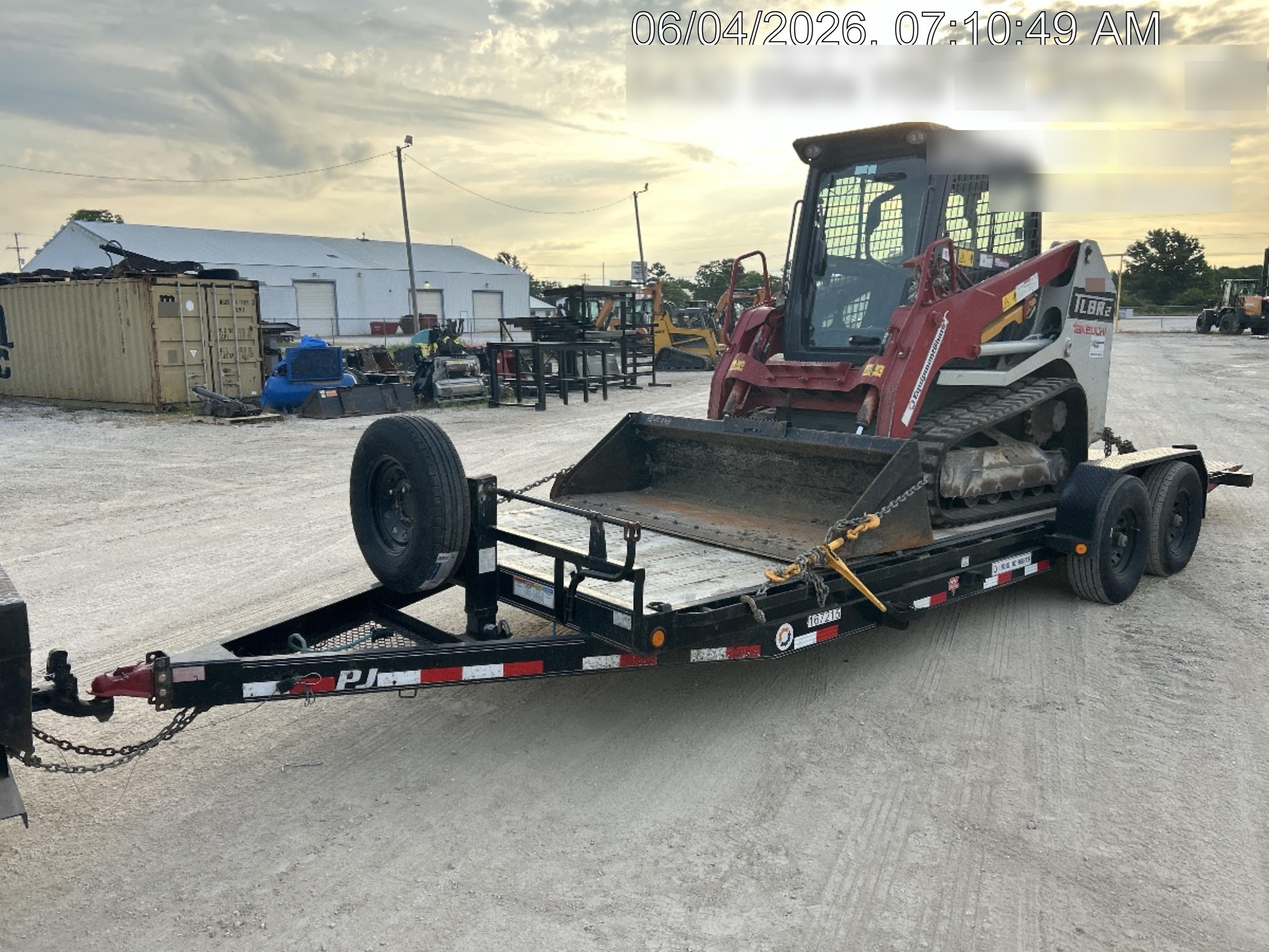 2021 TAKEUCHI TL8R2-CR