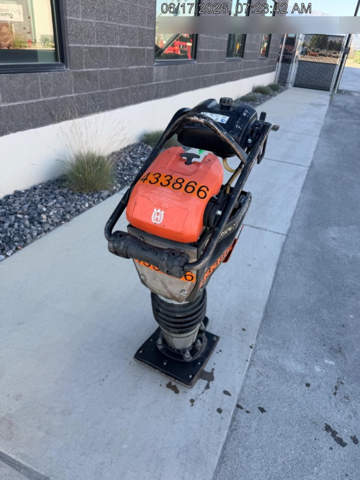 2024 HUSQVARNA LT6005