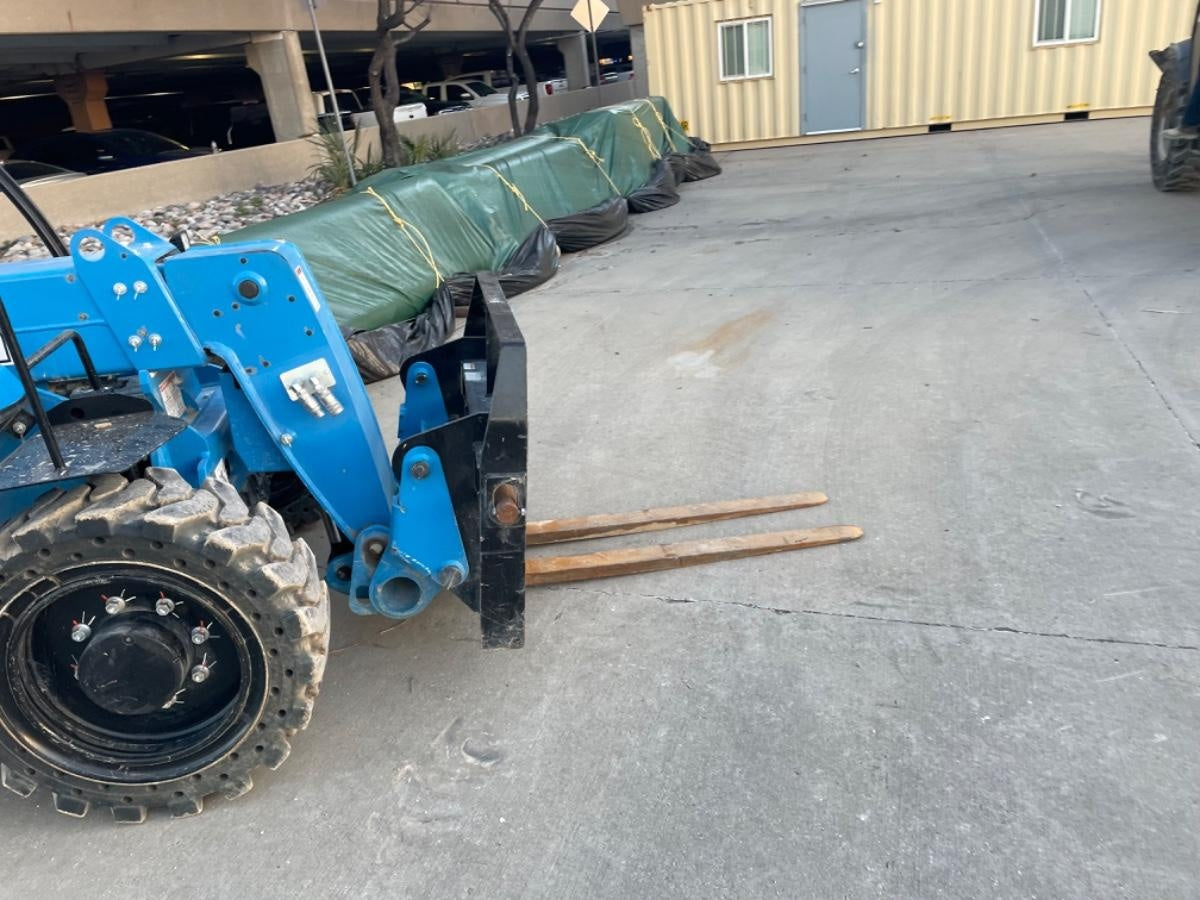 2023 GENIE GTH-5519