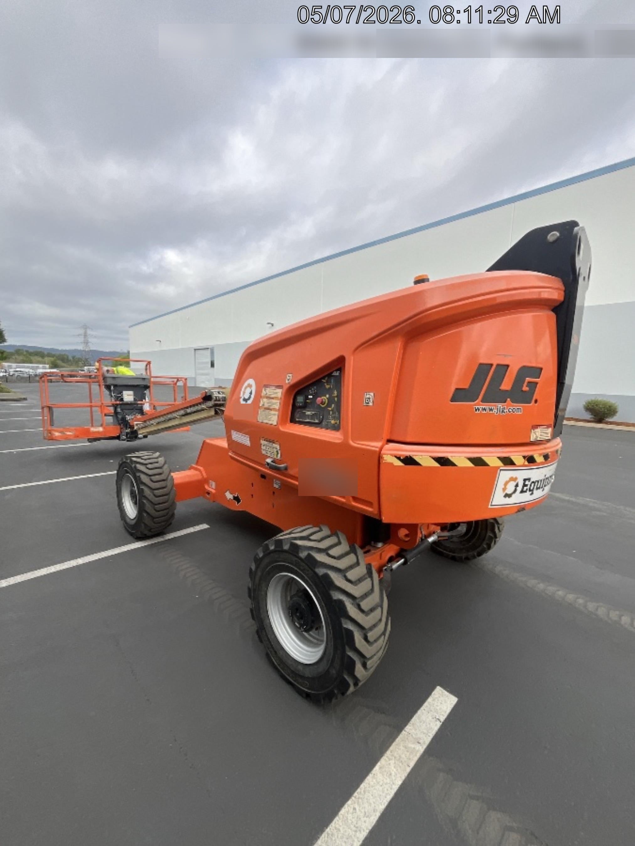 2020 JLG 400S