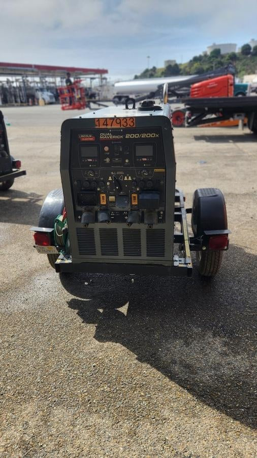 2021 Lincoln Electric Dual Maverick 200/200X Ready Pak 3 (includes trailer, cable rack, fender light kit)