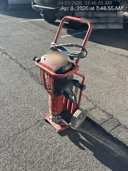 2020 HILTI TE 3000-AVR