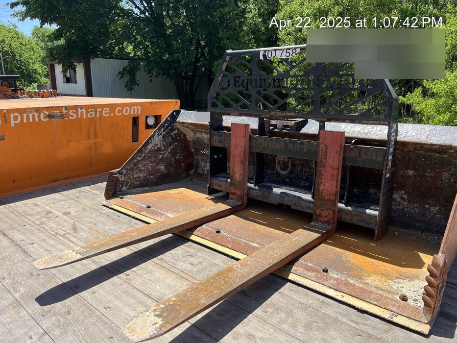 2024 PALADIN 72" Skid Steer Forks