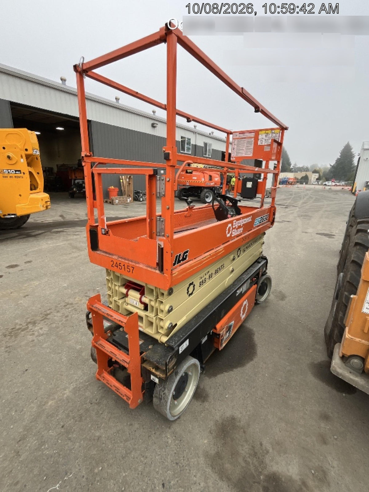 2022 JLG ES2632