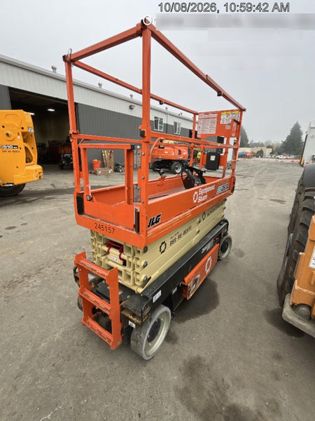 2022 JLG ES2632