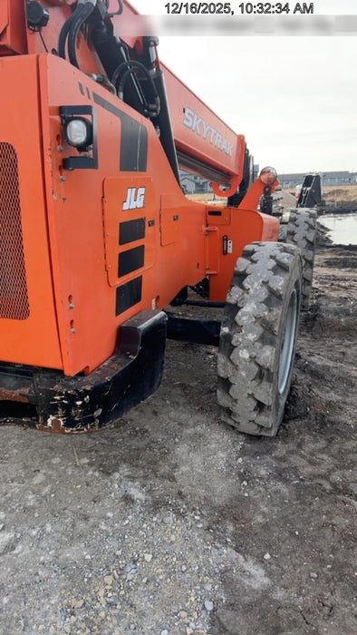 2019 Skytrak 10054 Cab/Heat/AC, 74 Hp Engine, Solid Tires, Work Light Package, Beacon w/60" Carriage, 60" Forks