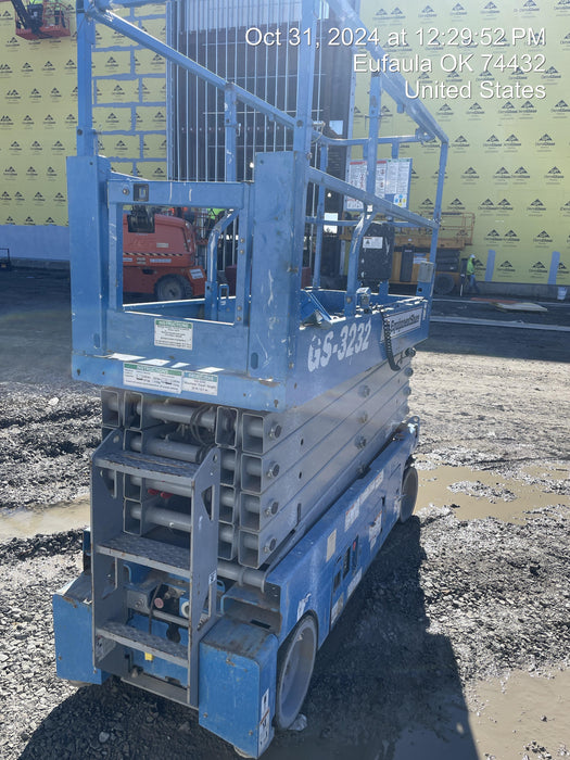 2019 Genie GS-3232 Standard Options