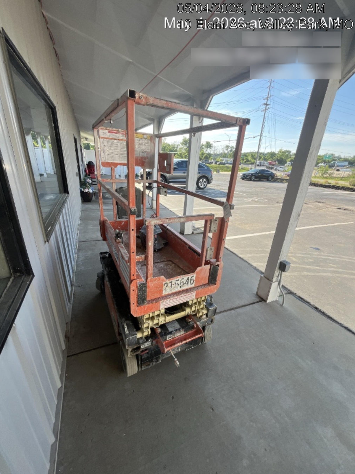 2022 JLG ES1330L