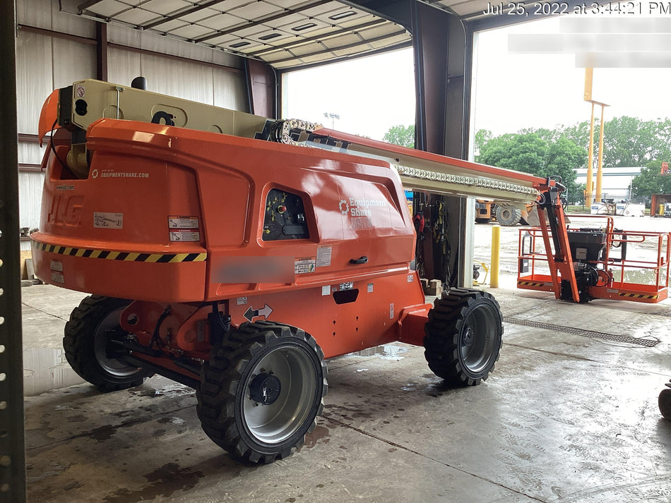 2022 JLG 660SJ