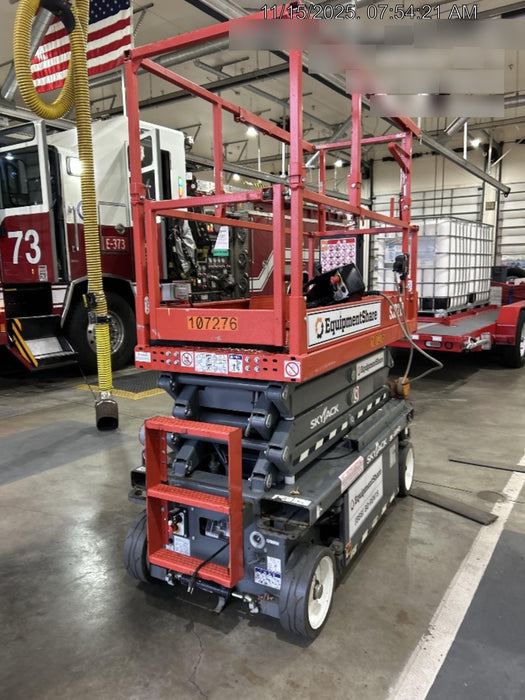 2020 Skyjack SJIII-3219 Solid NM Tires, Half height spring hinged entry gate, Dual Beacons, 800W Inverter