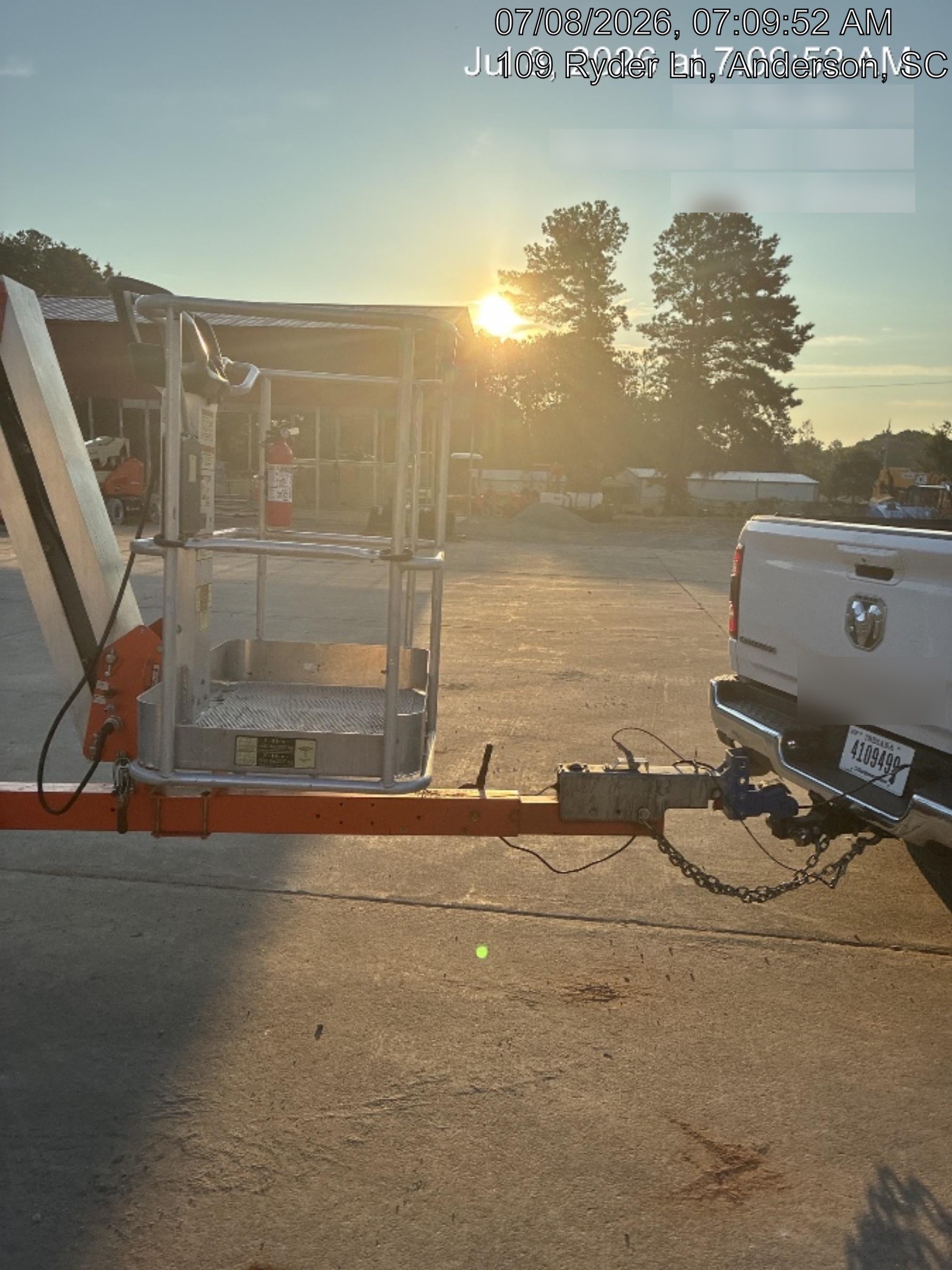 2023 JLG T500J