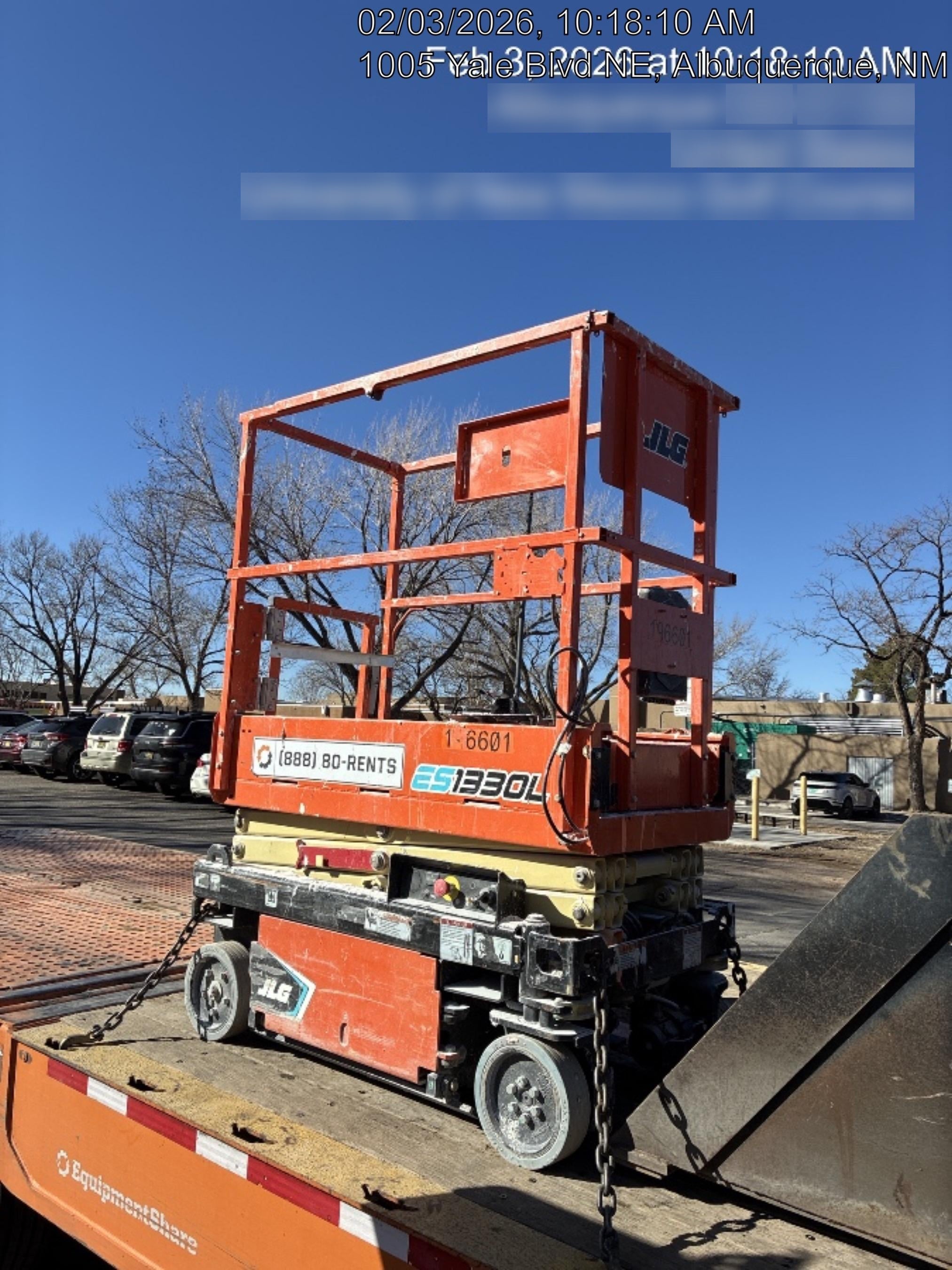 2021 JLG ES1330L
