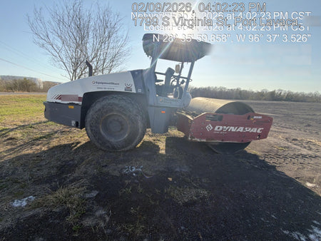 2021 DYNAPAC CA2500D