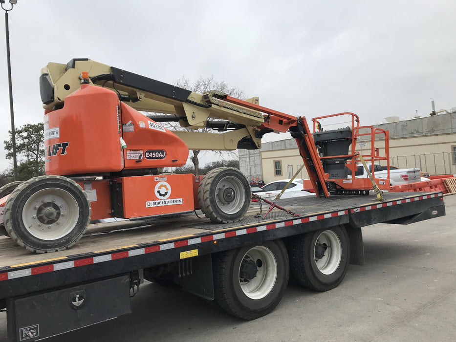 2019 JLG E450AJ