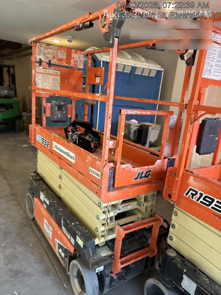 2022 JLG ES1932