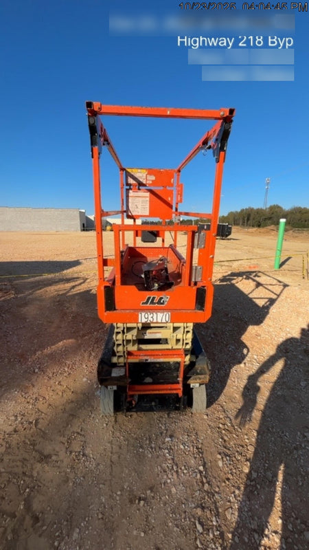 2021 JLG ES1932