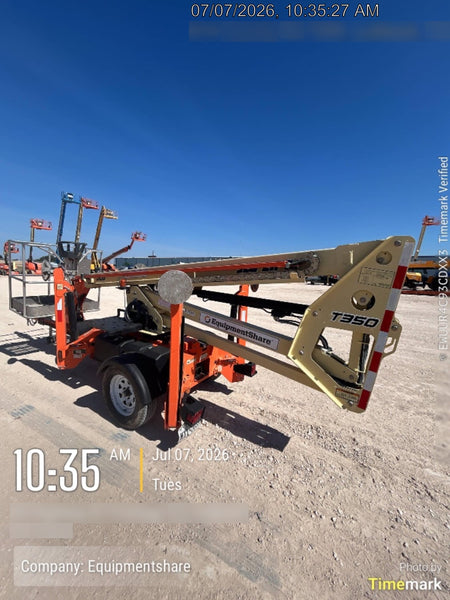 2022 JLG T350