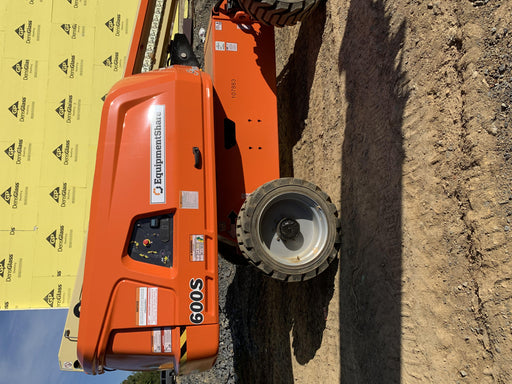 2020 JLG 600S