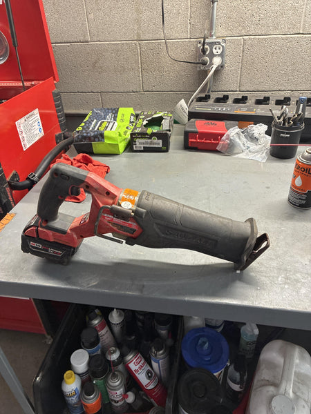 2021 MILWAUKEE 2822-22