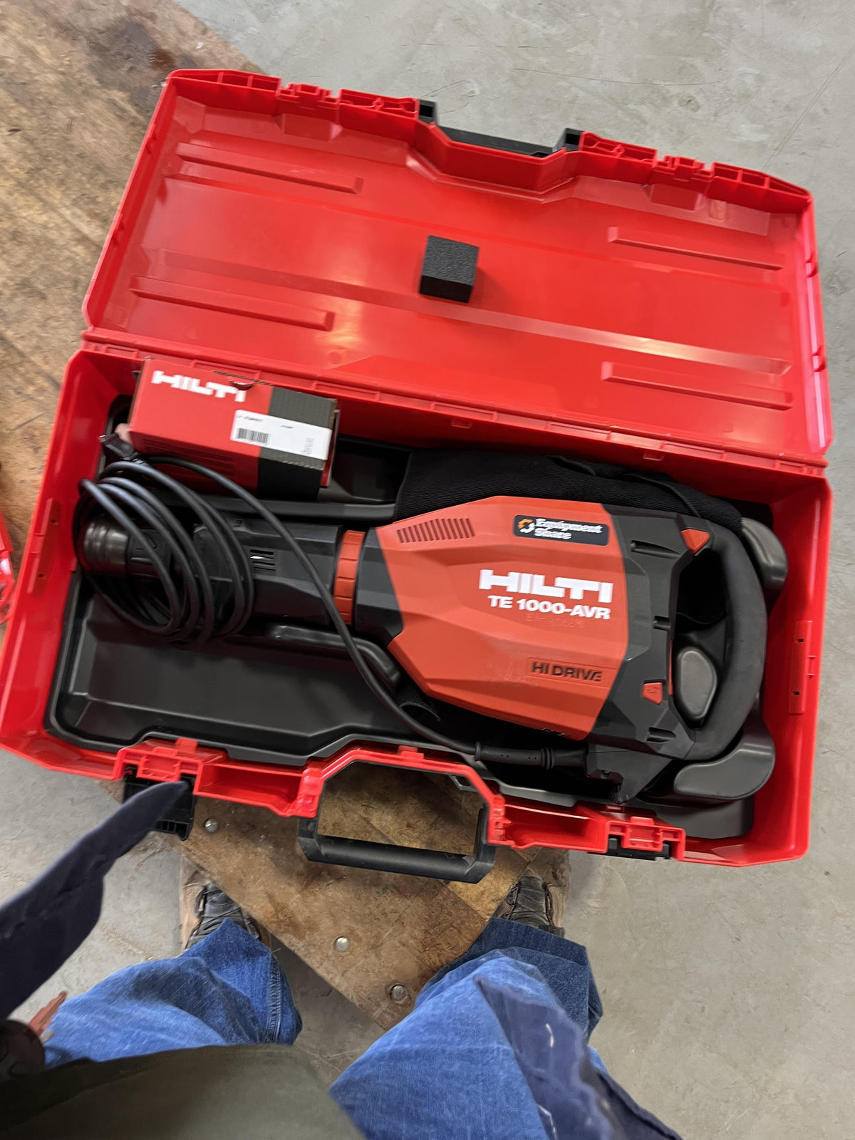 2023 HILTI TE 1000-AVR