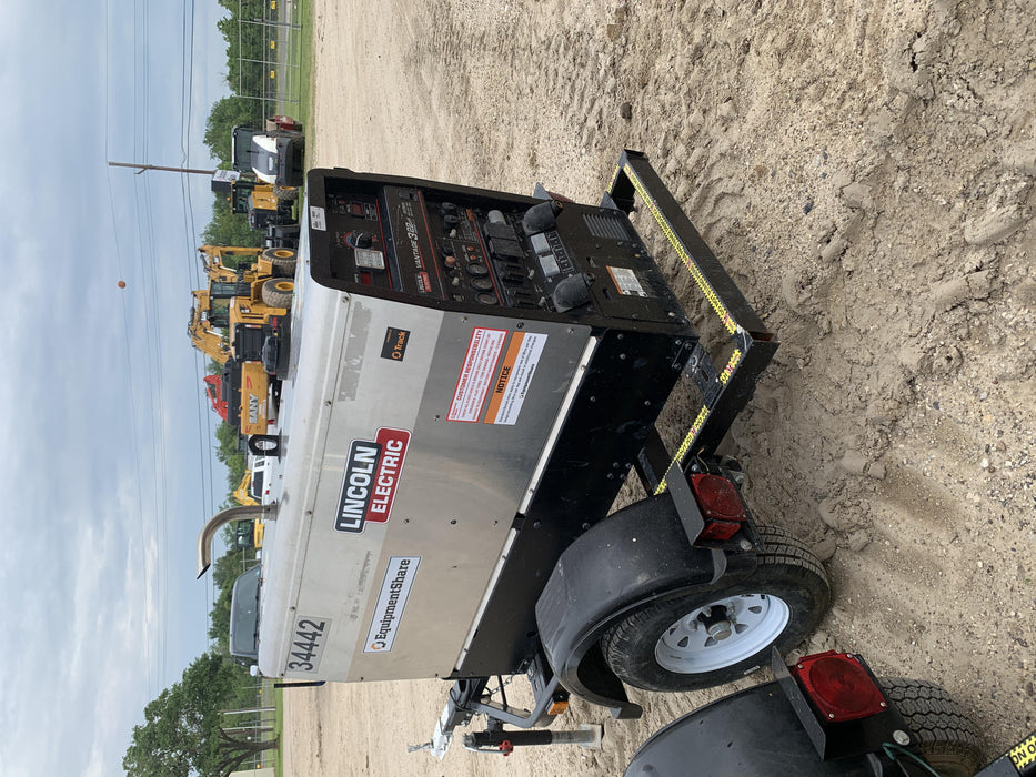 2019 Lincoln Electric Vantage 322 Welder Ready-Pak 3, Two wheel trailer, Fender and Light kit, Cable Rack