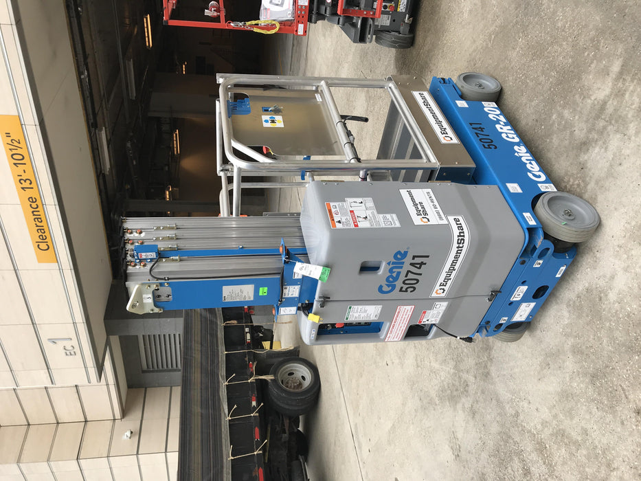 2019 GENIE GR-20