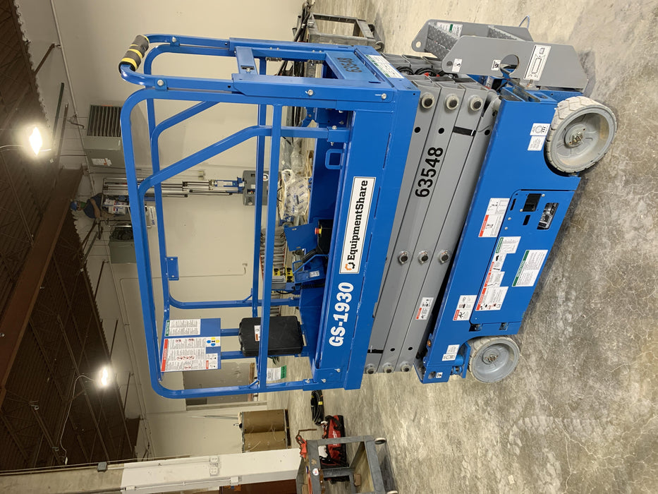2020 Genie GS-1930 Solid Non Marking Tires, Beacon, Folding rails with half height swing gate