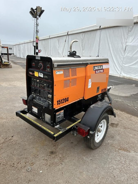 2021 Lincoln Electric Vantage 322 Vantage 322 Ready Pak 3 w/ Telematics & Decals, ORANGE (includes trailer, cable rack, fender light kit)