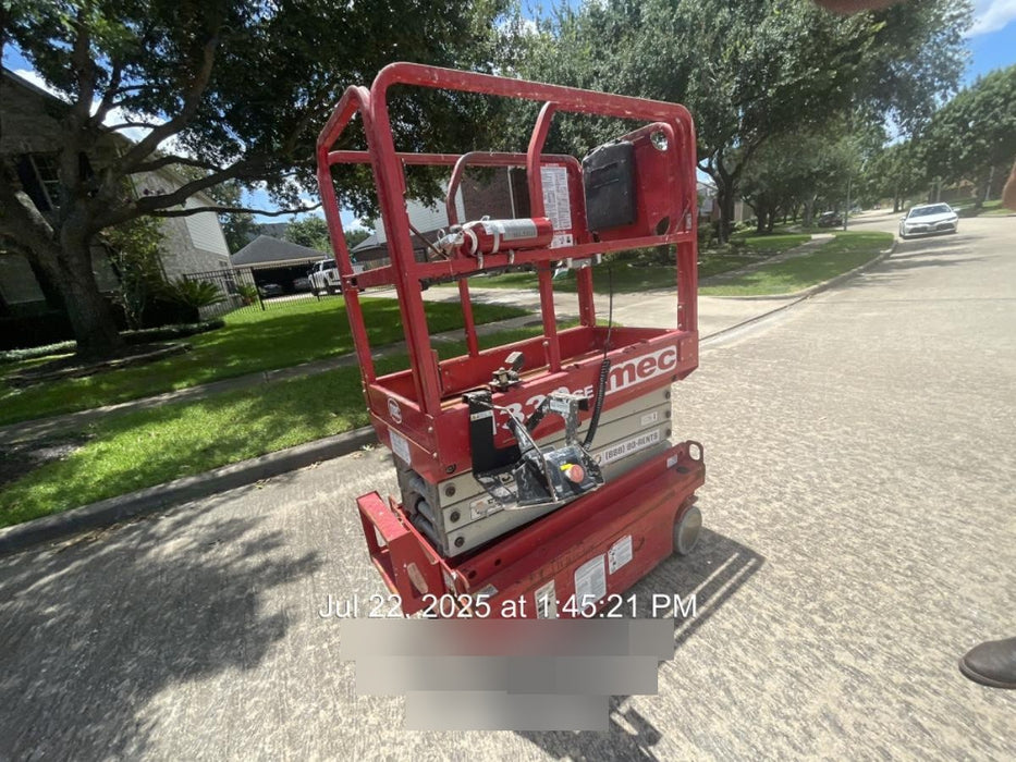 2019 MEC 1330SE Motion Alarm, Beacon, Includes MachineLink keypad and telematics device