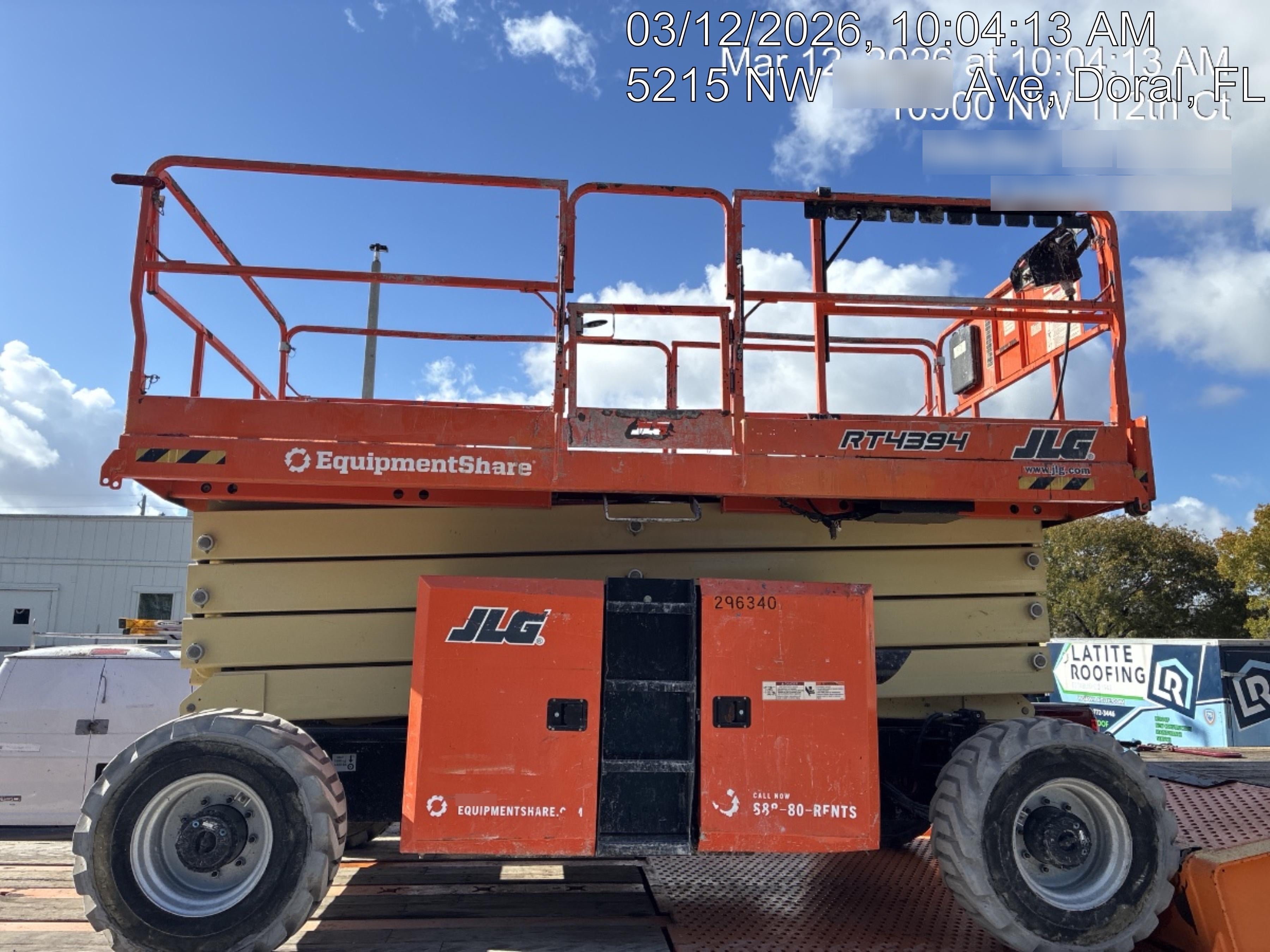 2023 JLG RT4394