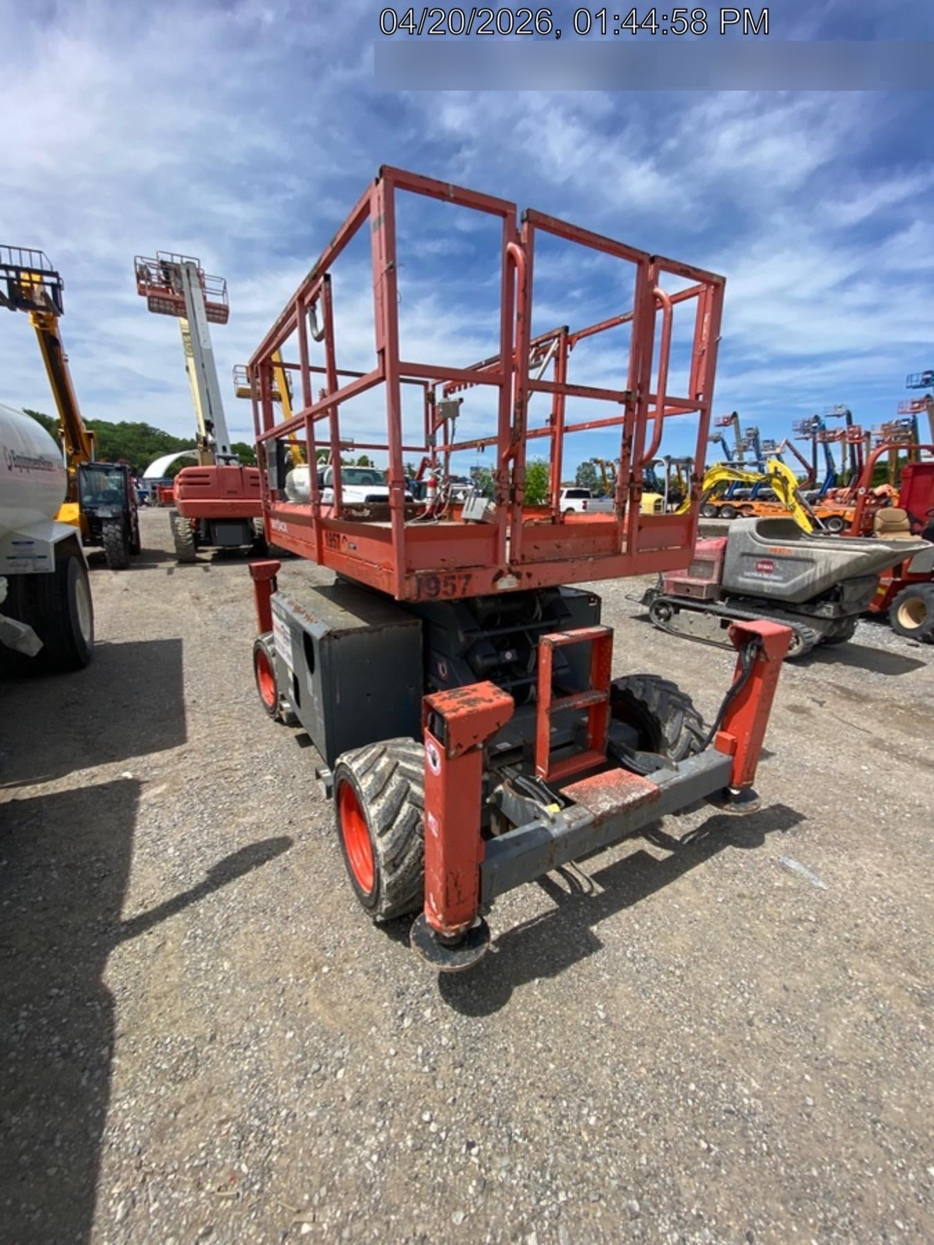 2016 SKYJACK SJ6832 RT