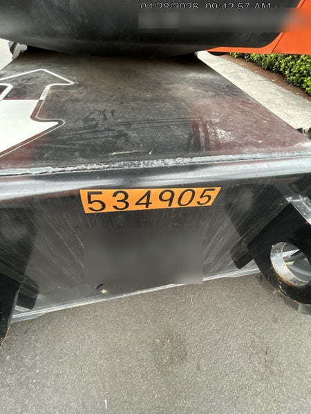 2025 JLG 800AJ