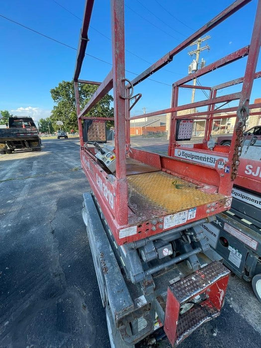 2018 Skyjack SJIII-3219 Skyjack SJIII3219 Scissor Lift w/Trojan Batteries