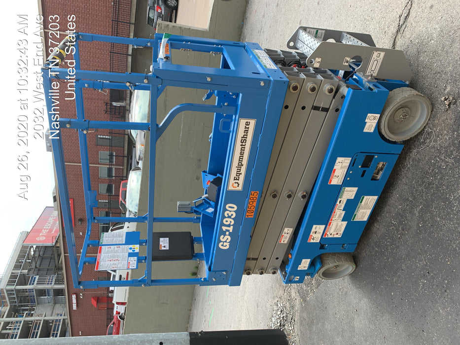 2020 Genie GS-1930 Solid Non Marking Tires, Beacon, Folding rails with half height swing gate