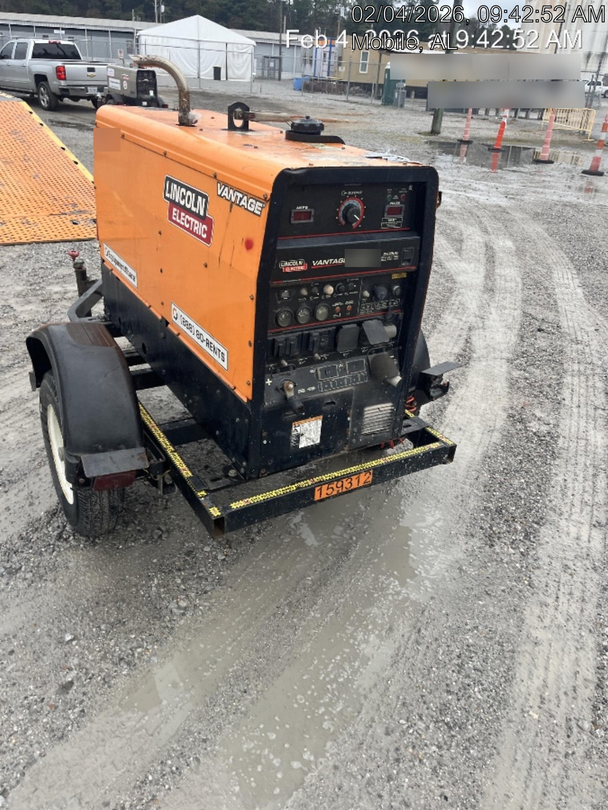 2021 Lincoln Electric Vantage 322 Vantage 322 Ready Pak 3 w/ Decals, ORANGE (includes trailer, cable rack, fender light kit) NO Telematics