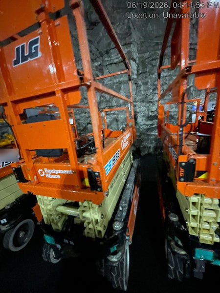 2022 JLG ES1932