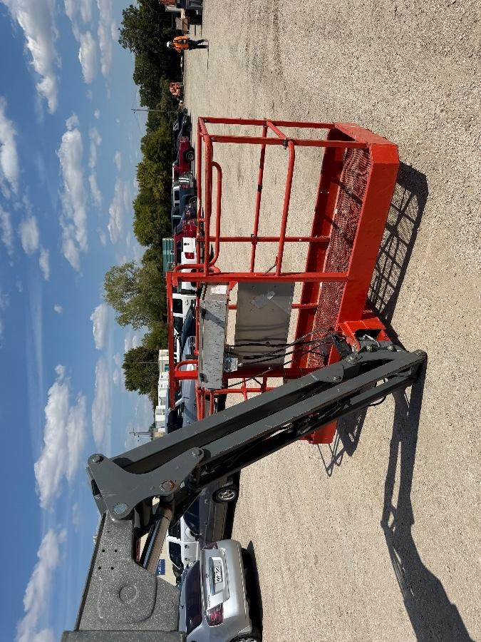 2019 SKYJACK SJ66T