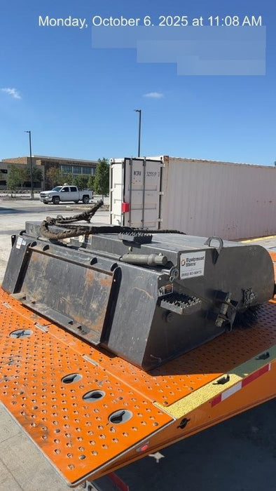 2021 PALADIN Sweepster SB72